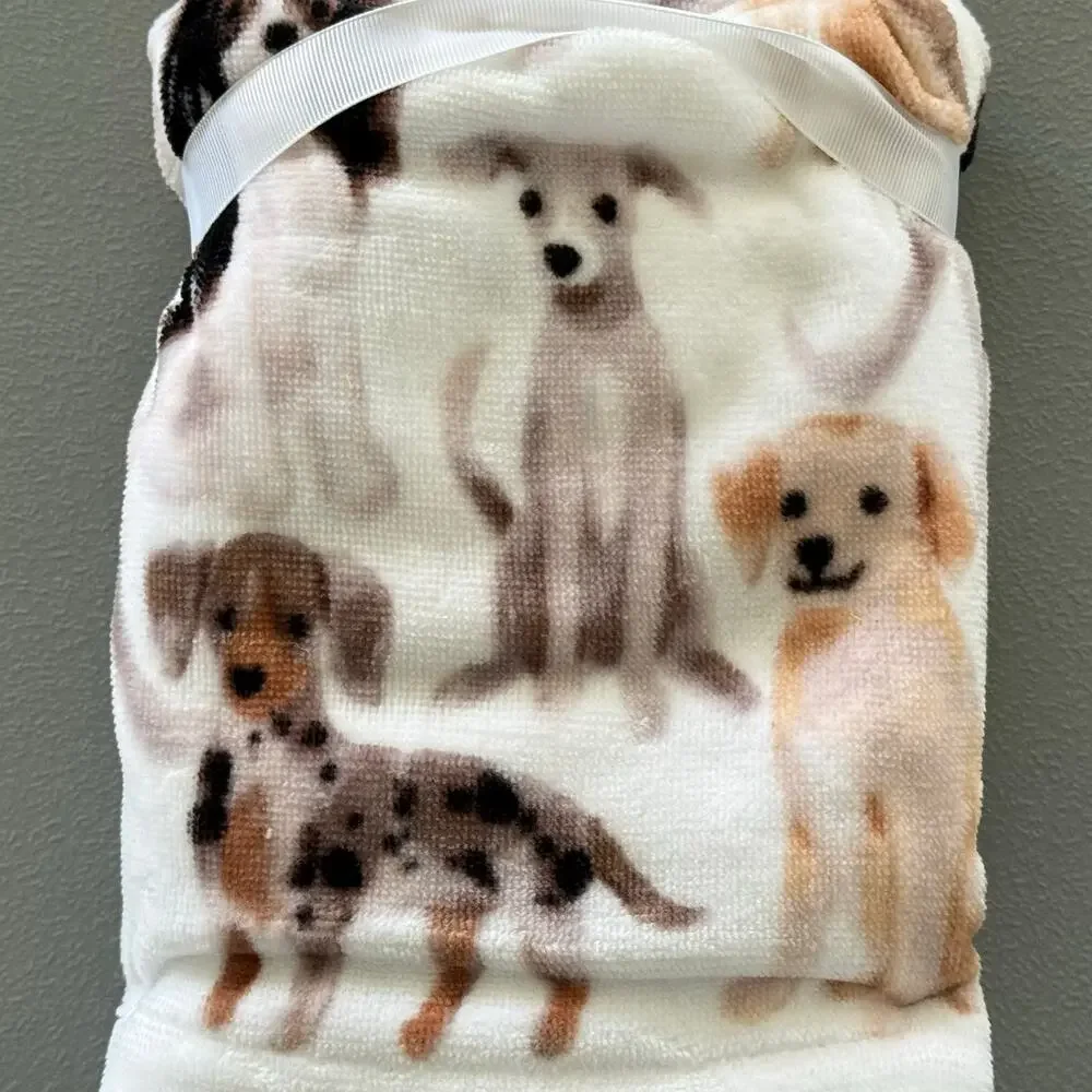 Caro Home 2-Pack Dog Print Hand Towels 100% Cotton Golden Retriever Dachshund